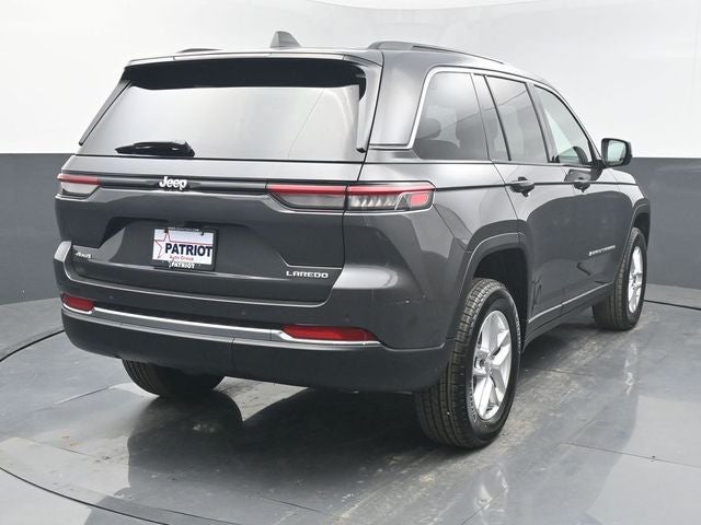 2026 Jeep Grand Cherokee Laredo