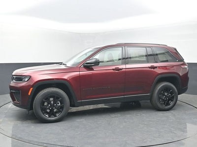 2026 Jeep Grand Cherokee Laredo