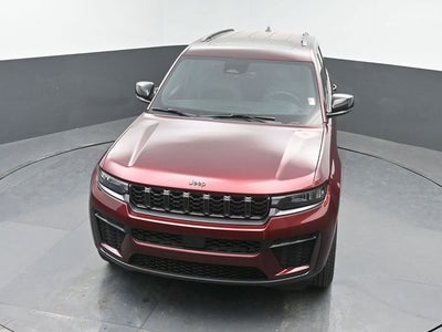 2026 Jeep Grand Cherokee Laredo