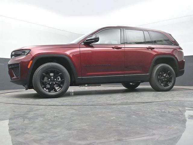 2026 Jeep Grand Cherokee Laredo