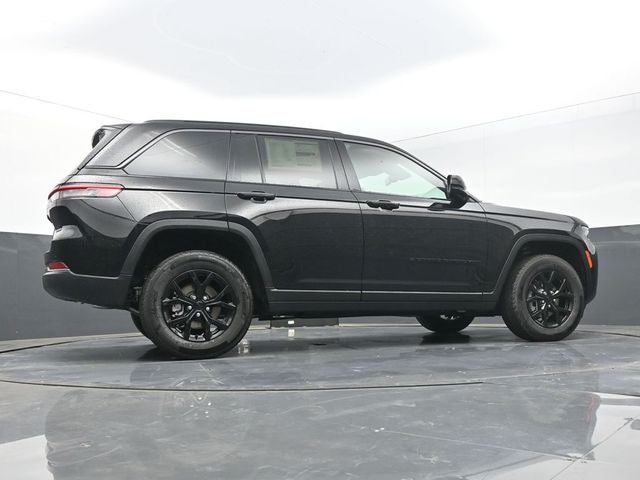 2026 Jeep Grand Cherokee Altitude