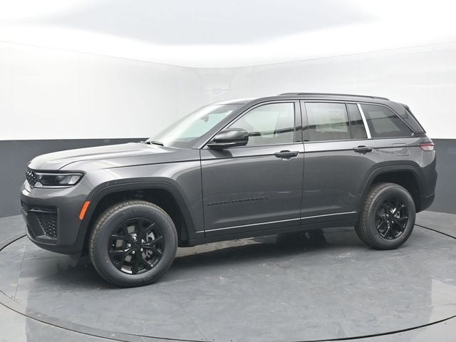 2026 Jeep Grand Cherokee Laredo