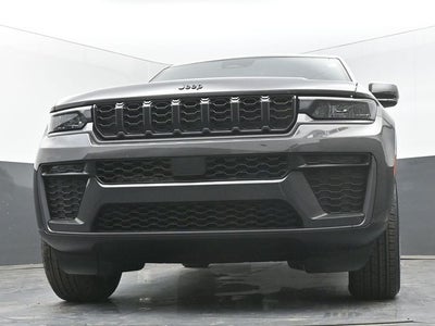 2026 Jeep Grand Cherokee Laredo