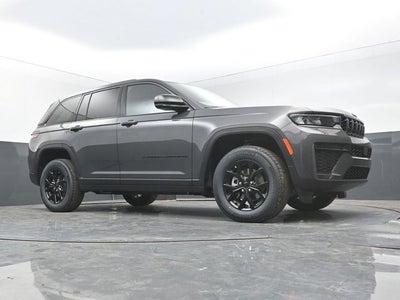 2026 Jeep Grand Cherokee Altitude