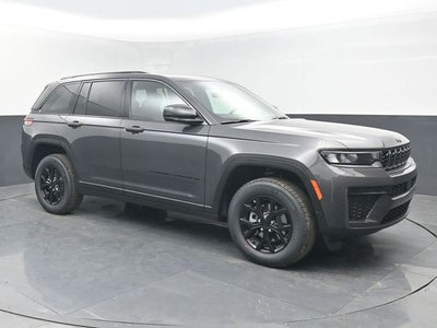 2026 Jeep Grand Cherokee Laredo