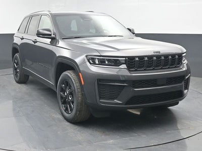 2026 Jeep Grand Cherokee Laredo