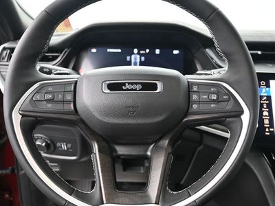 2026 Jeep Grand Cherokee Laredo Altitude