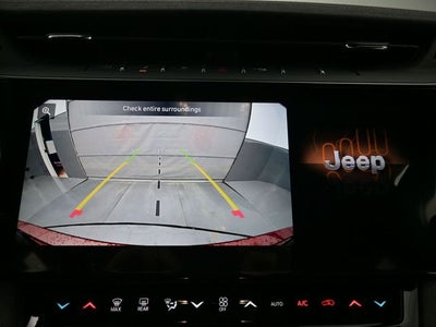 2026 Jeep Grand Cherokee Laredo Altitude
