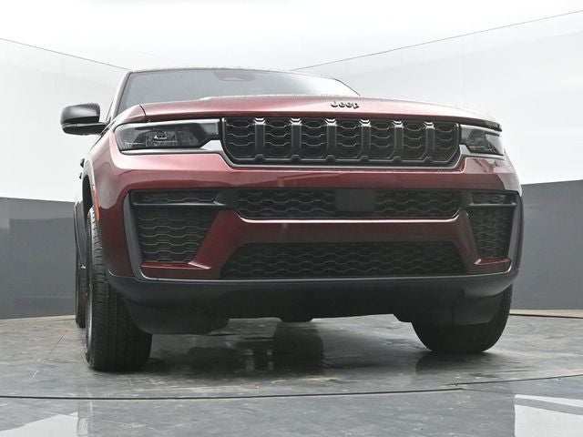 2026 Jeep Grand Cherokee Altitude