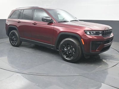 2026 Jeep Grand Cherokee Laredo Altitude