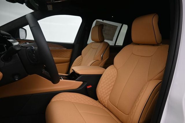 2026 Jeep Grand Cherokee Summit