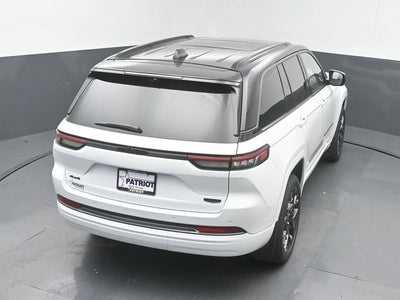 2026 Jeep Grand Cherokee Summit