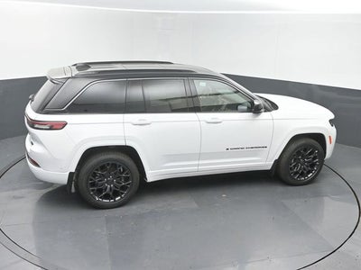 2026 Jeep Grand Cherokee Summit