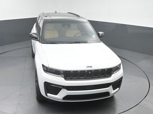 2026 Jeep Grand Cherokee Summit