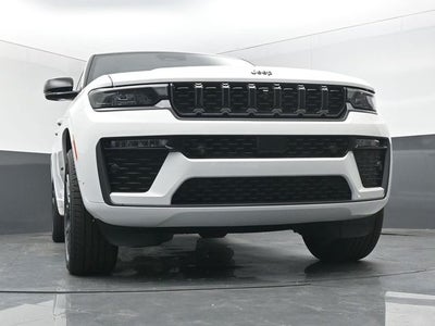 2026 Jeep Grand Cherokee Summit