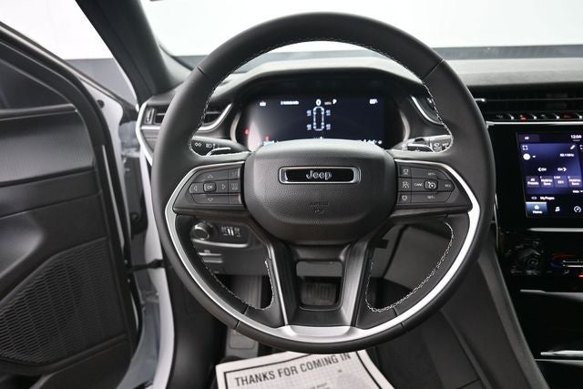 2026 Jeep Grand Cherokee L Laredo