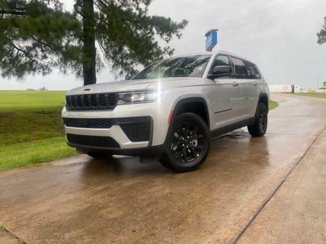 2026 Jeep Grand Cherokee L Altitude