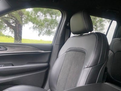 2026 Jeep Grand Cherokee L Altitude