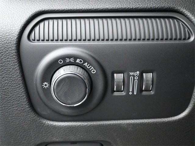 2026 Jeep Grand Wagoneer L 4x4