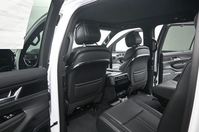 2026 Jeep Grand Wagoneer L Summit Obsidian