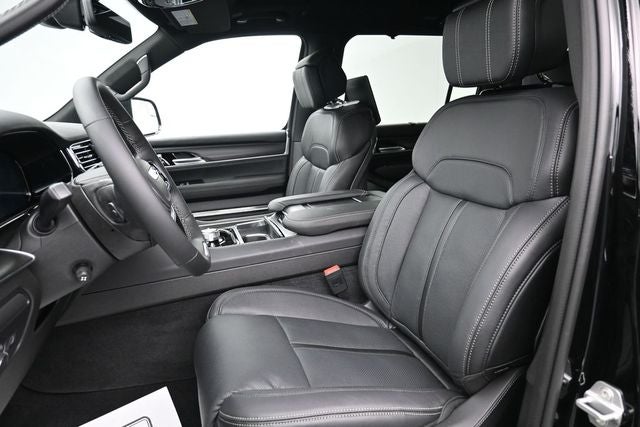 2026 Jeep Grand Wagoneer L Summit Obsidian
