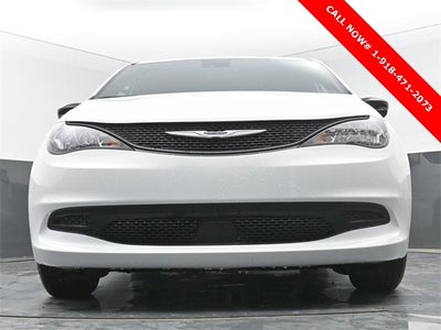 2026 Chrysler Voyager LX