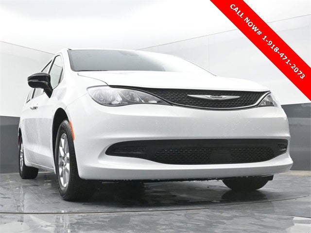 2026 Chrysler Voyager LX