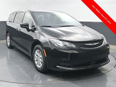 2026 Chrysler Voyager LX