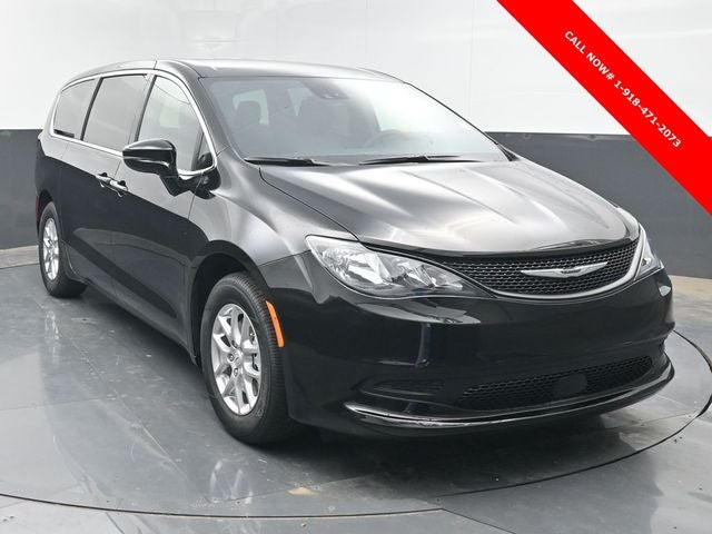 2026 Chrysler Voyager LX