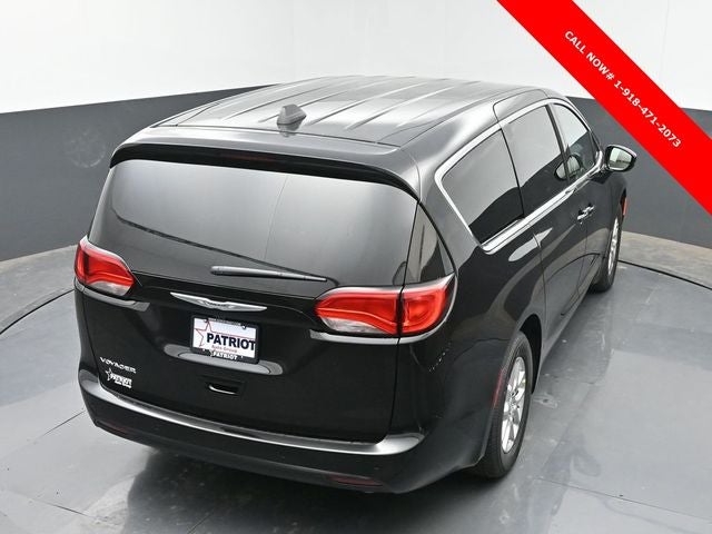 2026 Chrysler Voyager LX