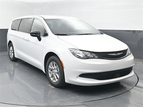 2026 Chrysler Voyager LX