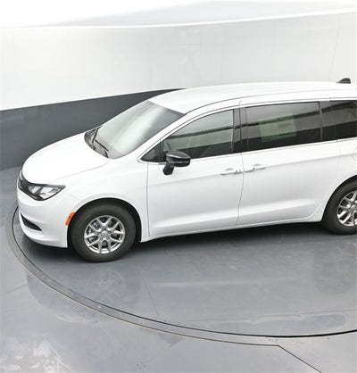 2026 Chrysler Voyager LX