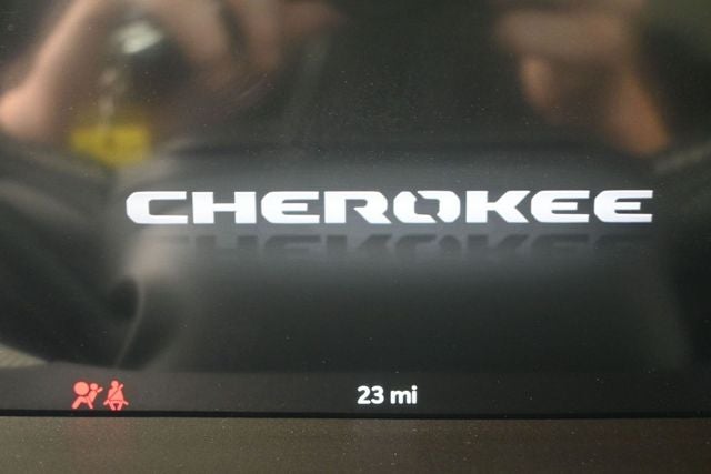2026 Jeep Cherokee Laredo