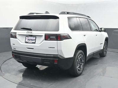 2026 Jeep Cherokee Laredo