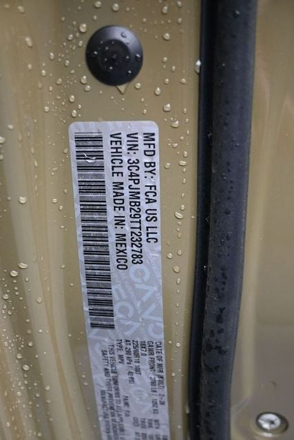 2026 Jeep Cherokee Laredo
