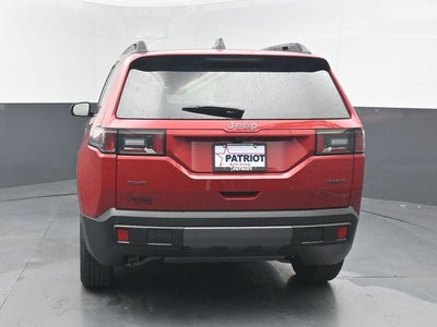 2026 Jeep Cherokee Laredo