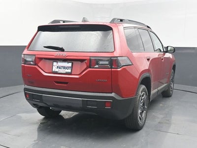2026 Jeep Cherokee Laredo