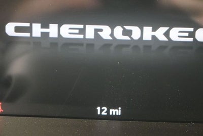 2026 Jeep Cherokee Overland