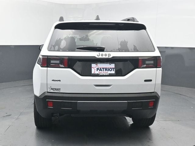 2026 Jeep Cherokee Overland