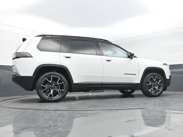 2026 Jeep Cherokee Overland