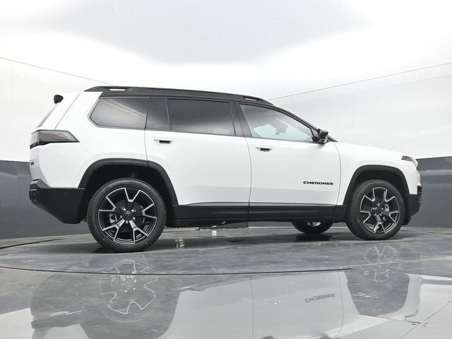2026 Jeep Cherokee Overland
