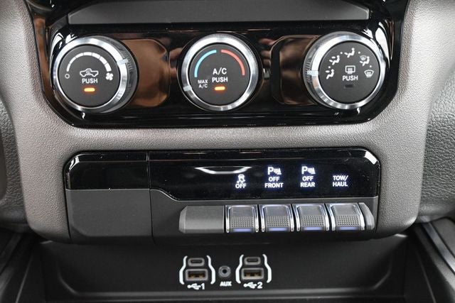 2026 RAM 1500 Express