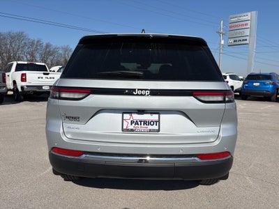 2026 Jeep Grand Cherokee Laredo