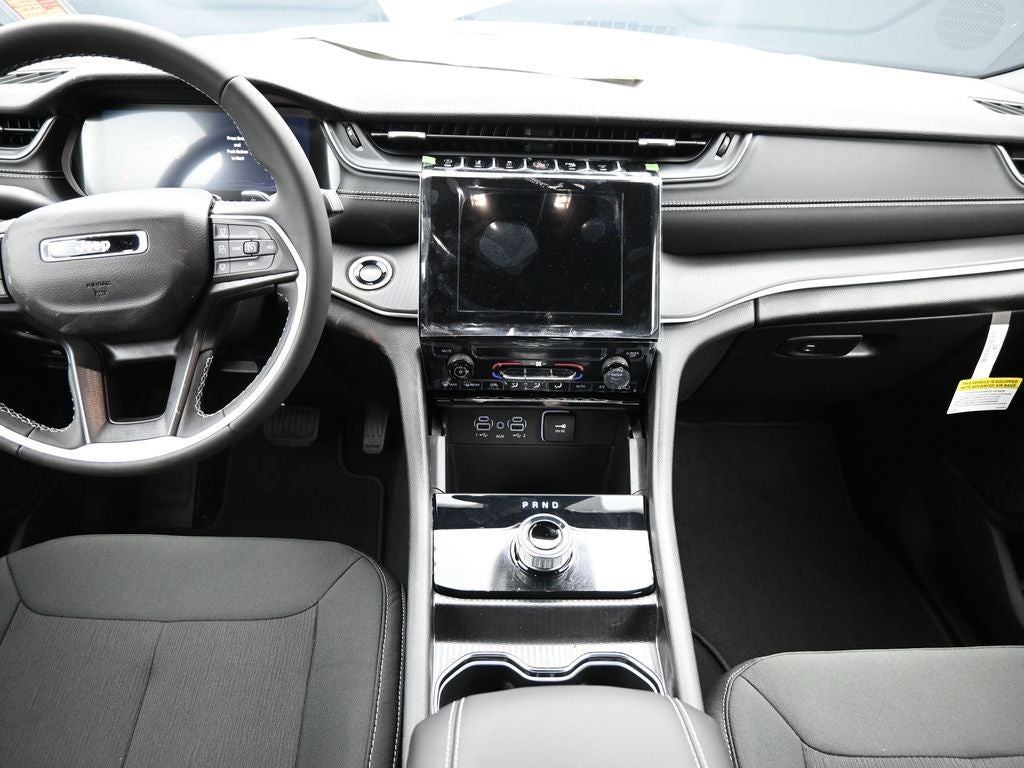 2026 Jeep Grand Cherokee L Laredo