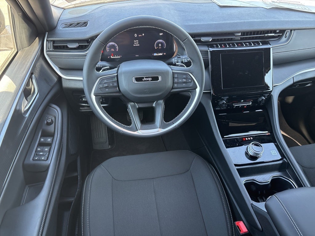 2026 Jeep Grand Cherokee L Laredo