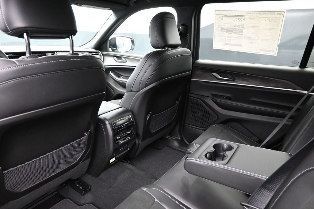 2026 Jeep Grand Cherokee L Altitude