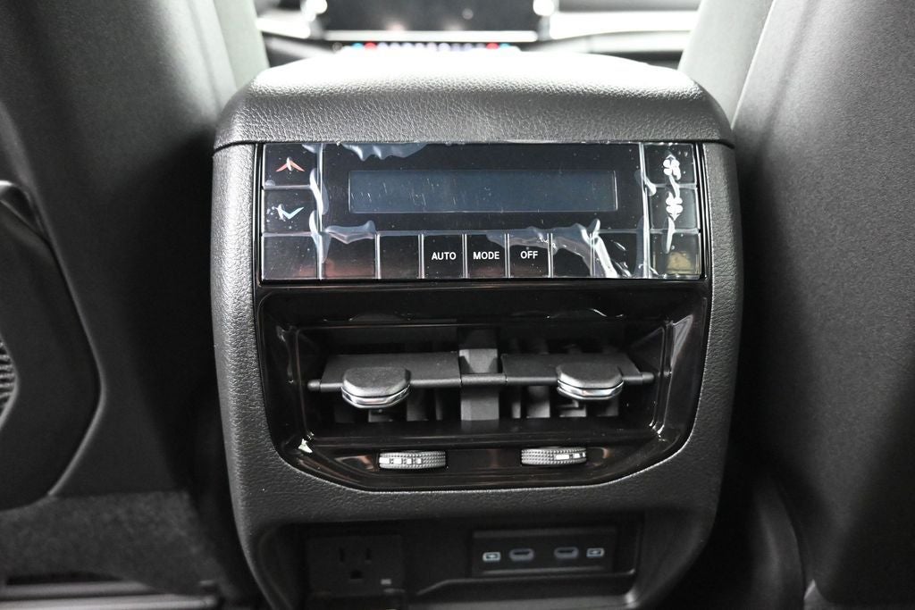 2026 Jeep Grand Cherokee L Altitude