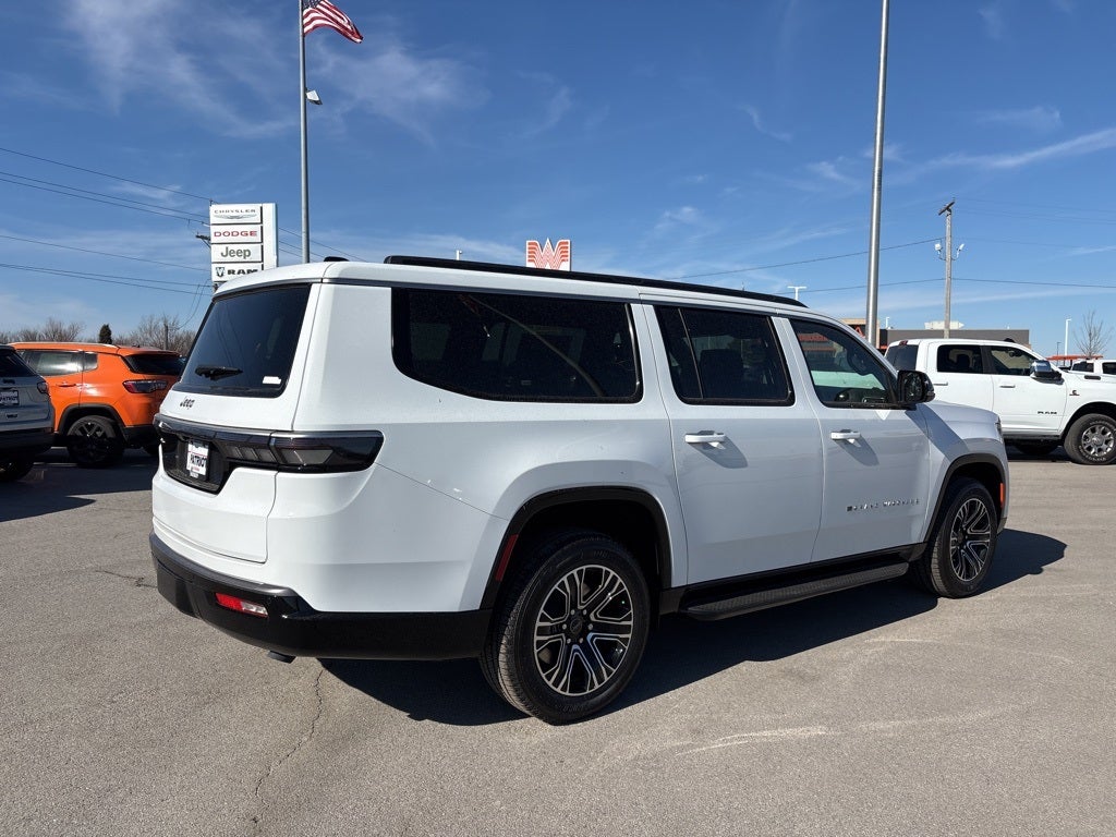 2026 Jeep Grand Wagoneer L 4x4