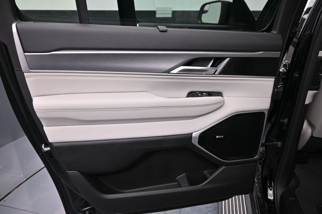 2026 Jeep Grand Wagoneer L Limited Altitude