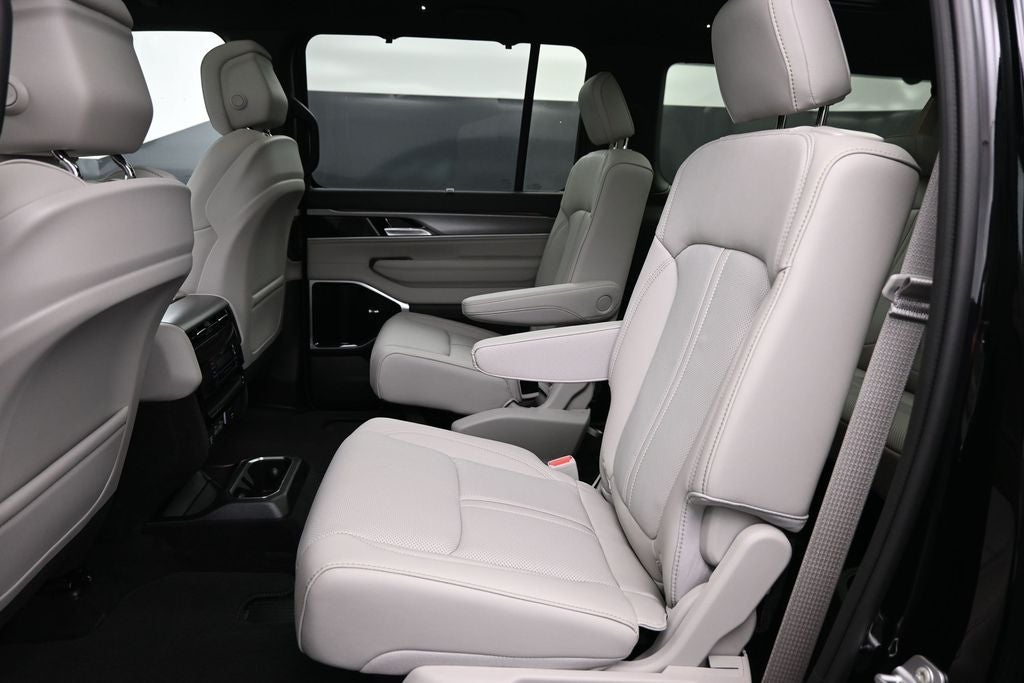 2026 Jeep Grand Wagoneer L Limited Altitude